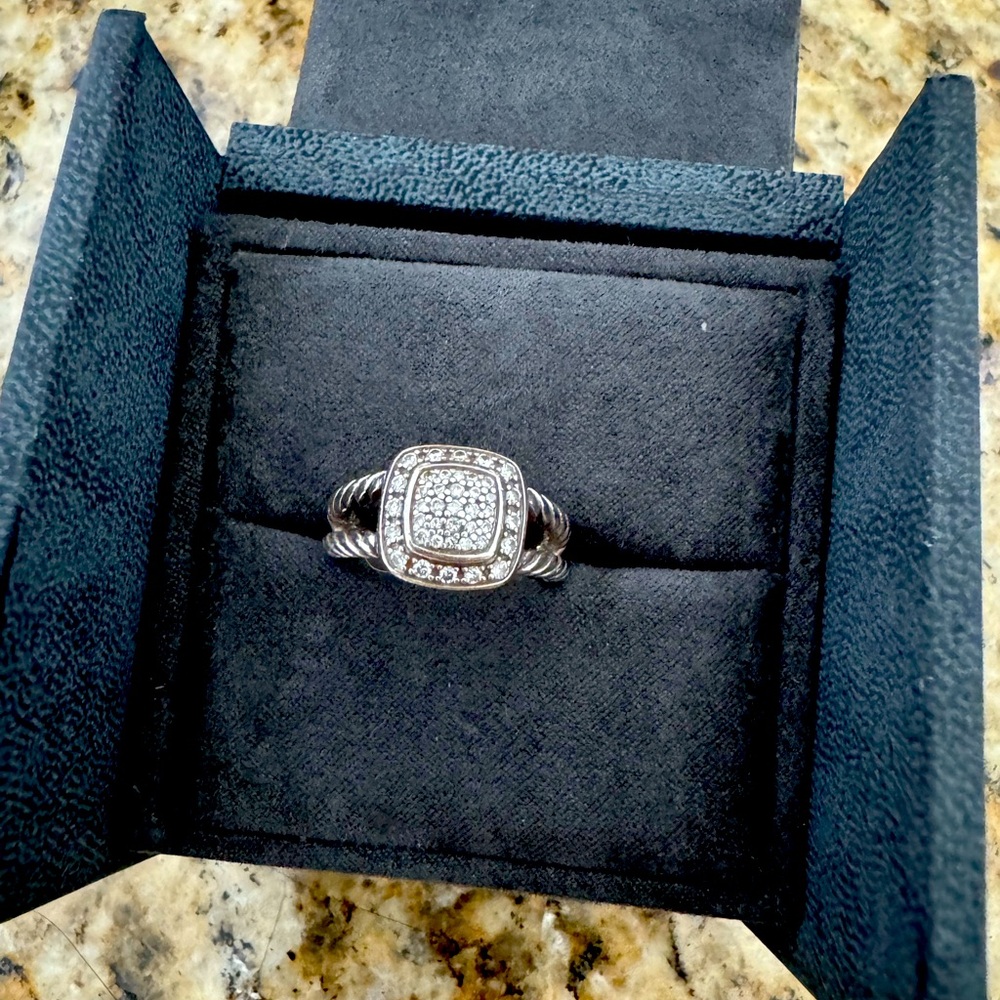 David yurman diamond ring. Size 6. Good condition